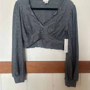 NWT Urban Romantics Long Sleeve Eyelet Crop Top Size Medium